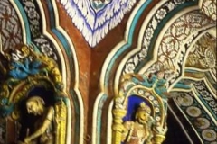 Sculpted corner detail Tanjore