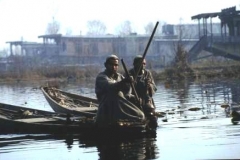 Kashmiri-men-in-shikhara.-1
