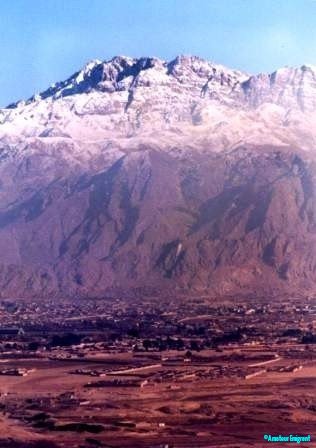 Quetta-and-the-mountains-above-from-Chiltan-Hill-Pakistan