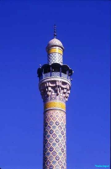 Minaret at Mosque dedicated to Zaynab, grand-daughter of the Prophet pbuh near Damascus. A modern Iranian built minaret at an ancient shrine.